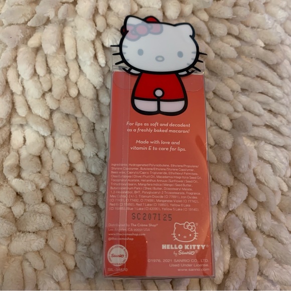 The crème shop hello kitty watermelon macaron lip balm - Picture 4 of 8